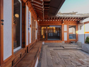 Bukchon Hanok - 'Yul Jae' The access code is sent by message